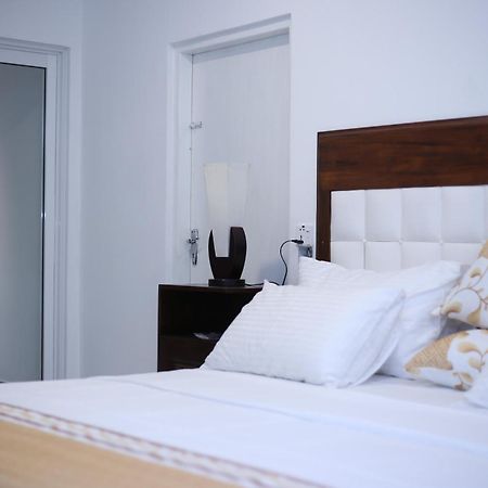 Triple Edge Villa 乌纳瓦图纳 外观 照片